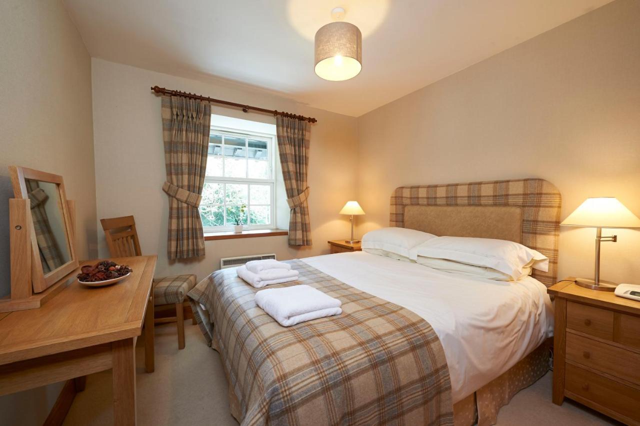 Home Farm Cottages, Glendaruel, Argyll. Scotland Clachan of Glendaruel Exteriör bild